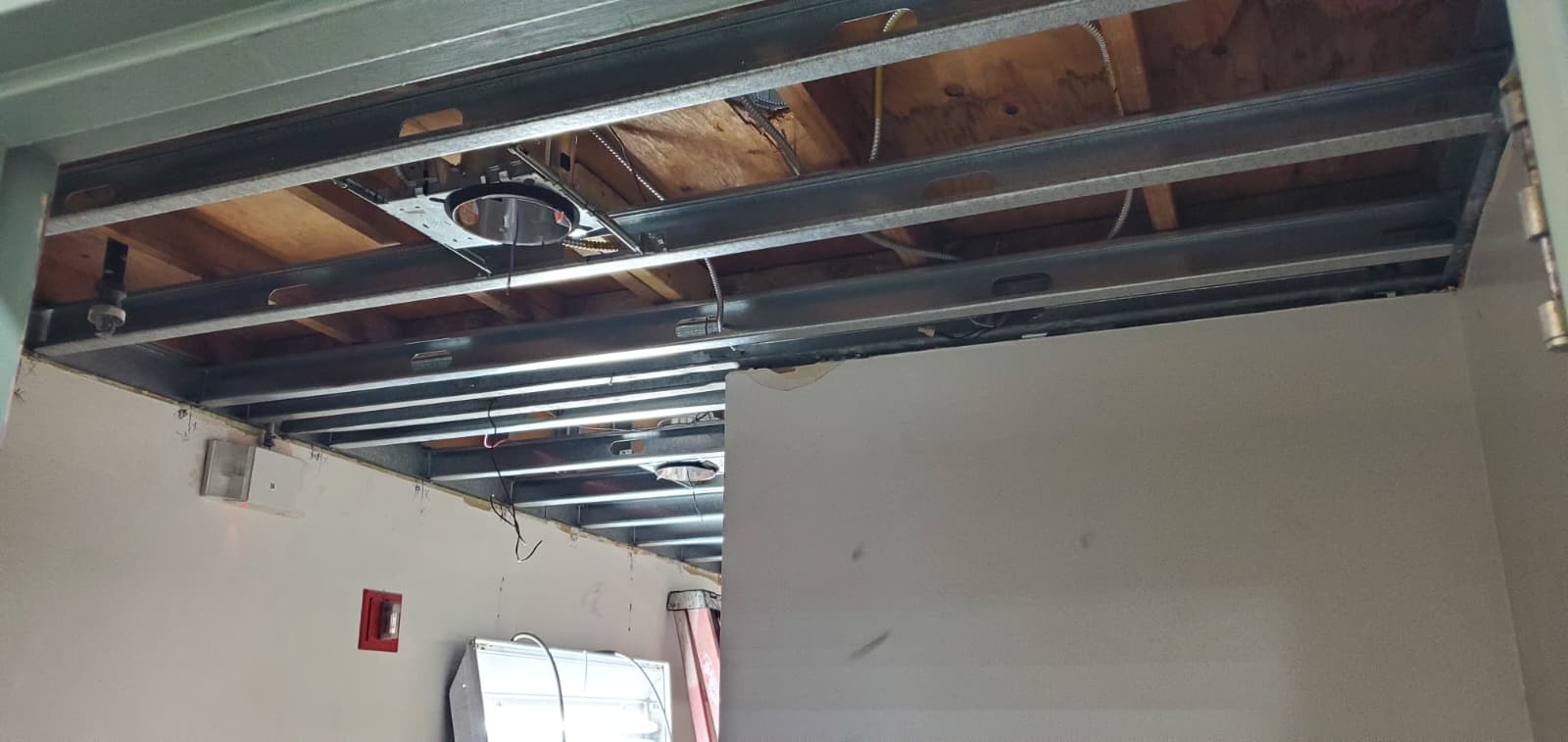 Maintenance and renovation project 14