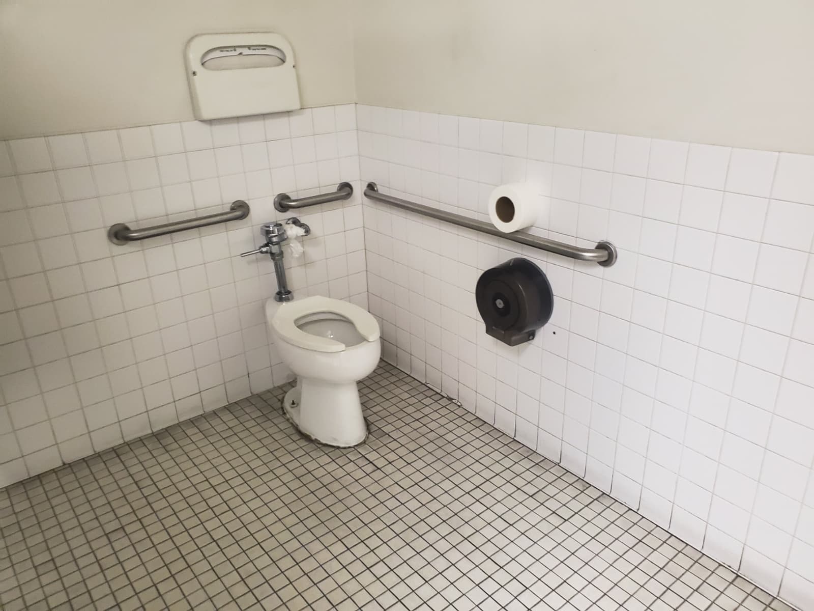 Maintenance and renovation project 22